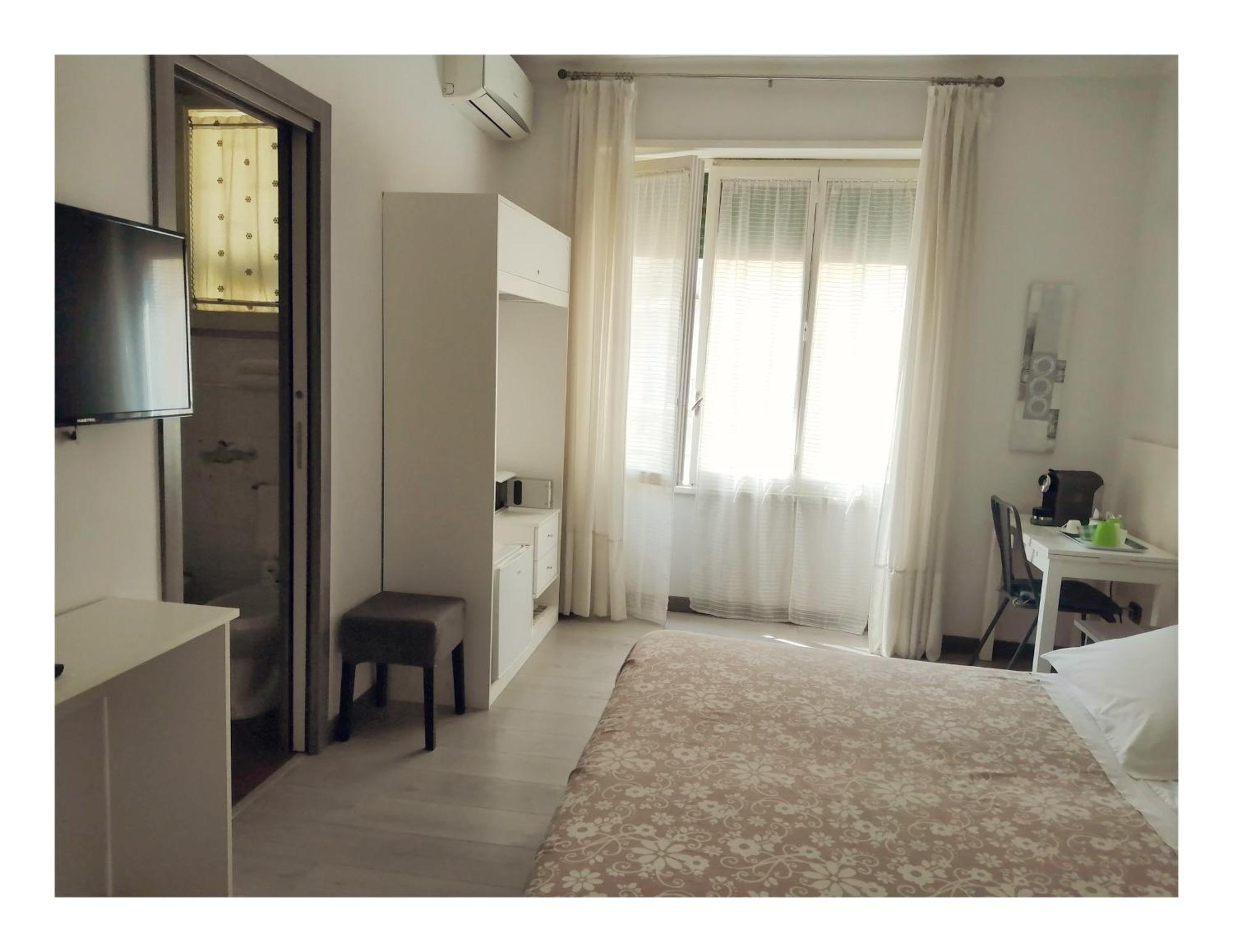 B&B Carolina Napoli-Vomero Exterior photo